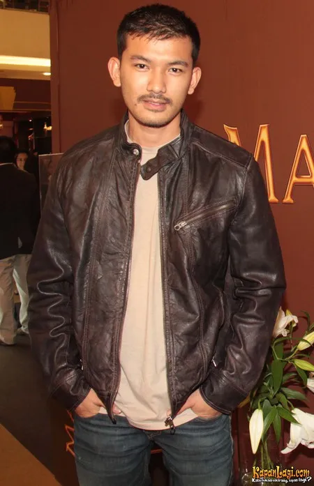 Foto Rio Dewanto