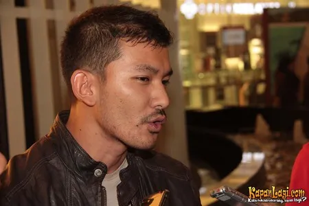 Foto Rio Dewanto