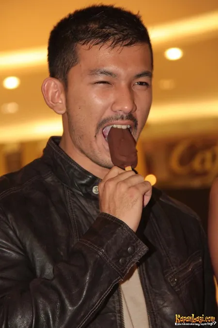 Foto Rio Dewanto