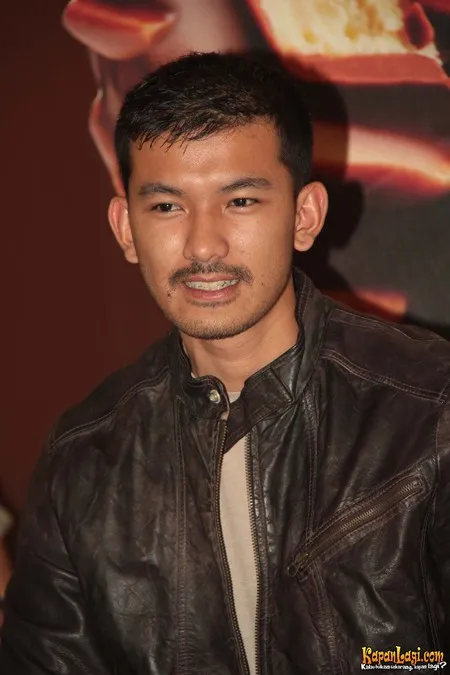Foto Rio Dewanto