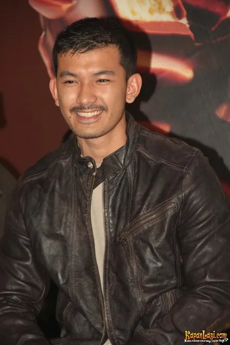 Foto Rio Dewanto