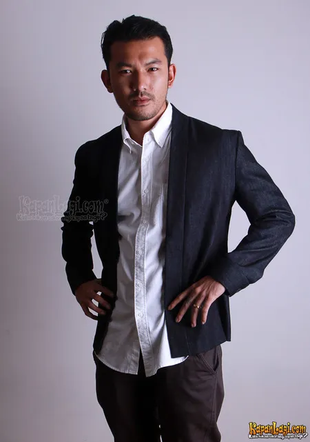 Foto Rio Dewanto