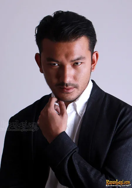 Foto Rio Dewanto