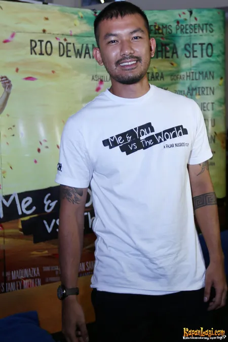 Foto Rio Dewanto