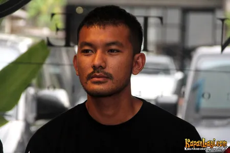 Foto Rio Dewanto