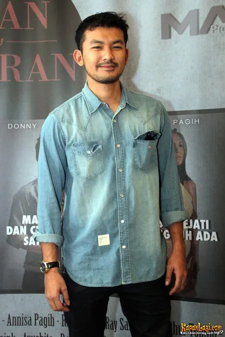 Foto Rio Dewanto