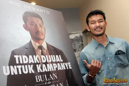 Foto Rio Dewanto