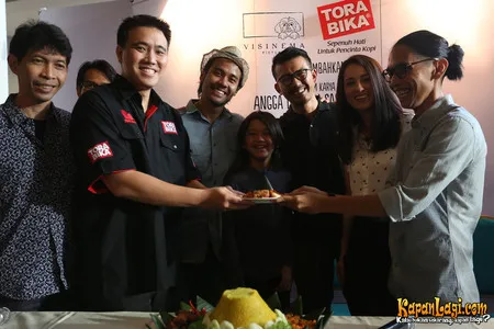 Foto Rio Dewanto