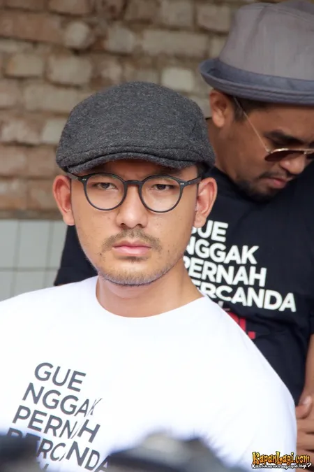Foto Rio Dewanto