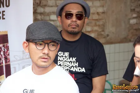 Foto Rio Dewanto
