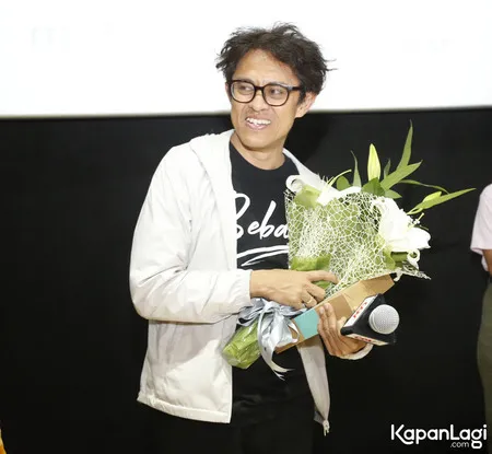 Foto Riri Riza Sutradara