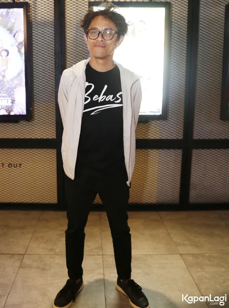 Foto Riri Riza Sutradara