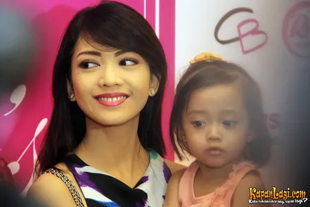 Foto Ririn Dwi Ariyanti