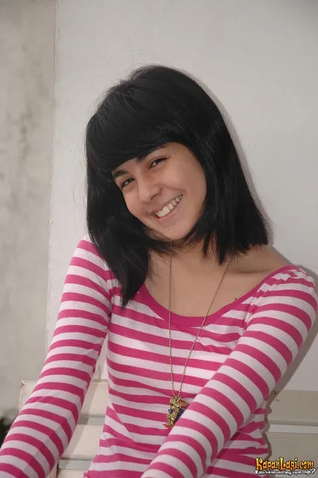 Foto Risty Tagor