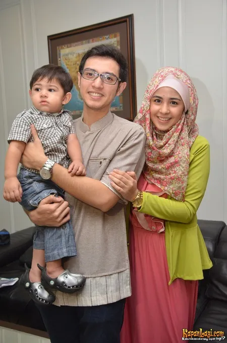 Foto Risty Tagor