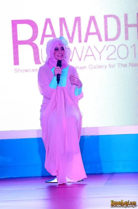 Foto Risty Tagor