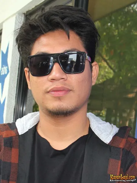 Foto Rizal Armada