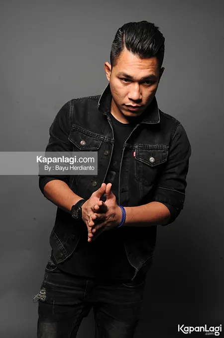 Foto Rizal Armada