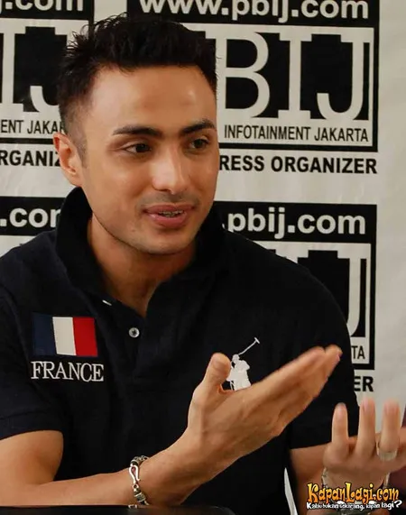 Foto Rizal Djibran