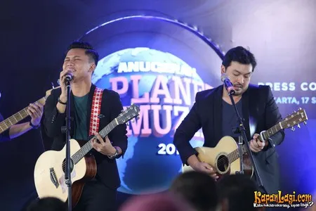 Foto Rizky Febian