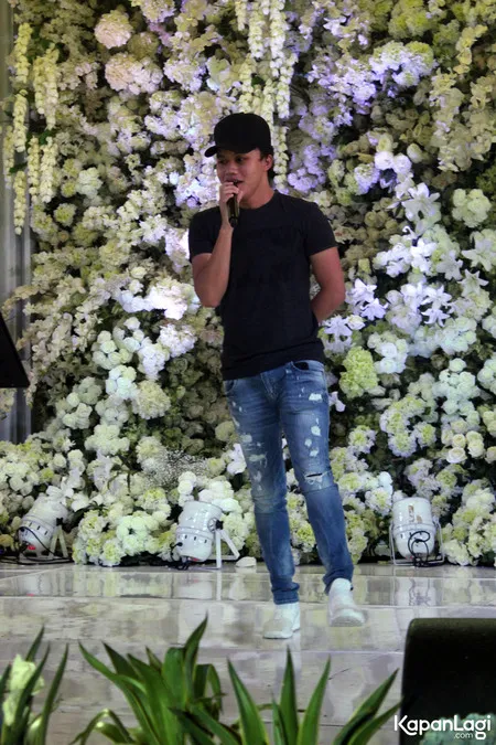 Foto Rizky Febian