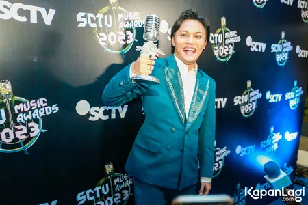 Foto Rizky Febian
