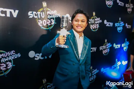 Foto Rizky Febian