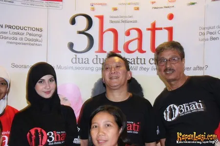 Foto Robby Tumewu