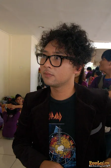 Foto Ronal Surapradja