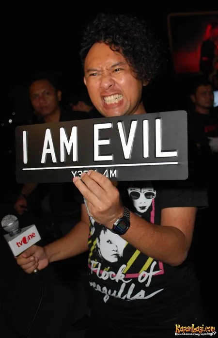 Foto Ronal Surapradja