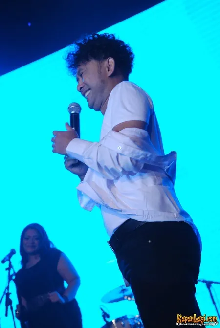 Foto Ronal Surapradja