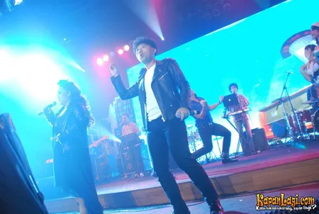 Foto Ronal Surapradja