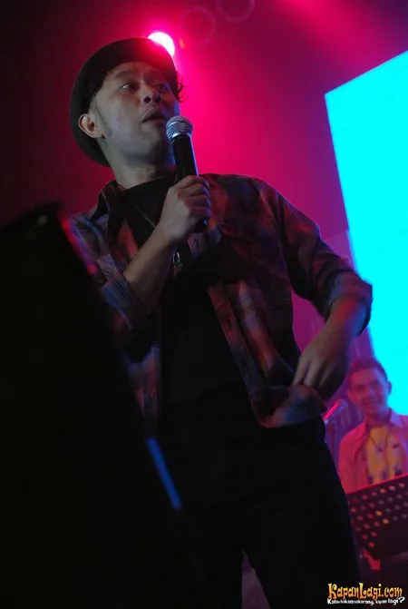 Foto Ronal Surapradja