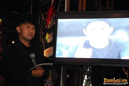 Foto Ronal Surapradja