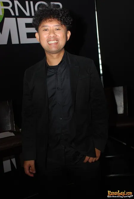 Foto Ronal Surapradja