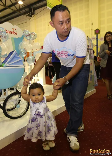 Foto Ronal Surapradja