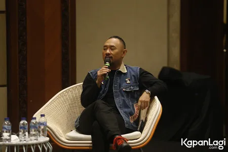Foto Ronal Surapradja