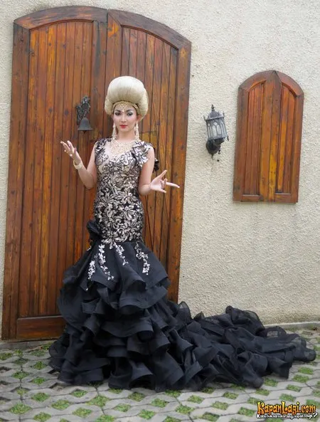 Foto Roro Fitria. Nomor Foto: 413