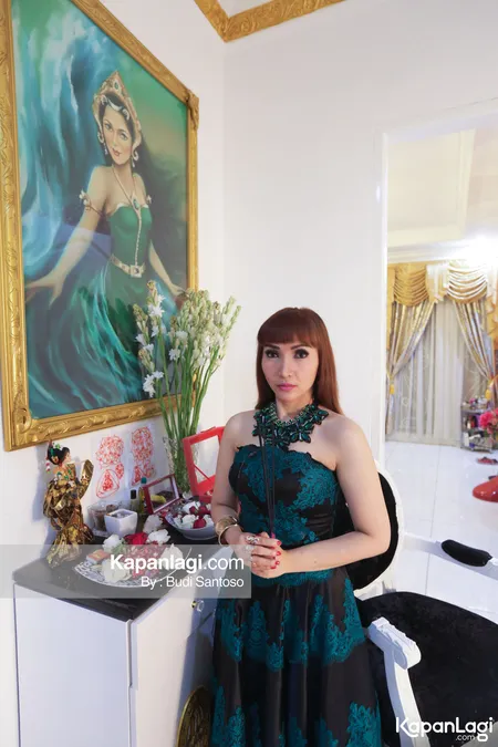 Foto Roro Fitria