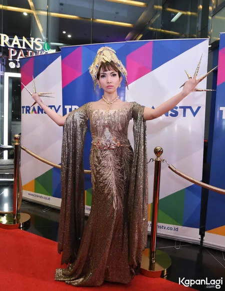 Foto Roro Fitria