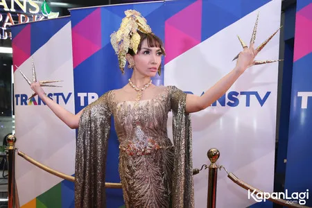 Foto Roro Fitria