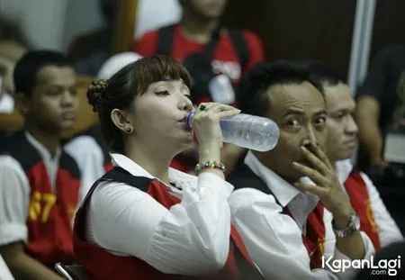 Foto Roro Fitria