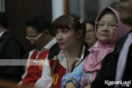 Foto Roro Fitria