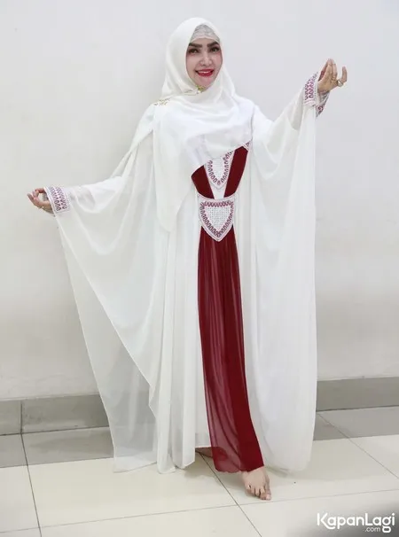 Foto Roro Fitria
