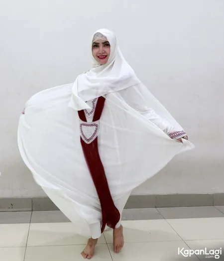 Foto Roro Fitria
