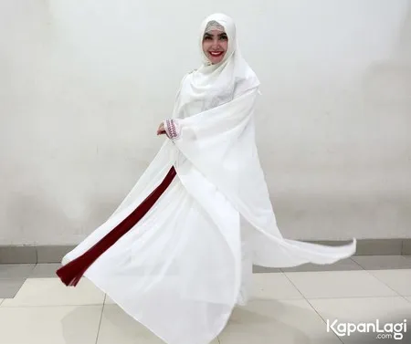 Foto Roro Fitria