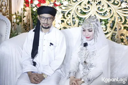 Foto Roro Fitria
