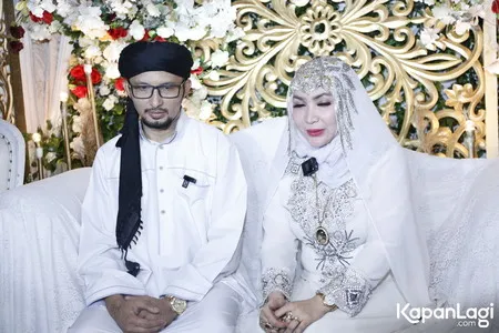 Foto Roro Fitria