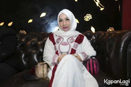 Foto Roro Fitria