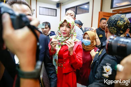 Foto Roro Fitria